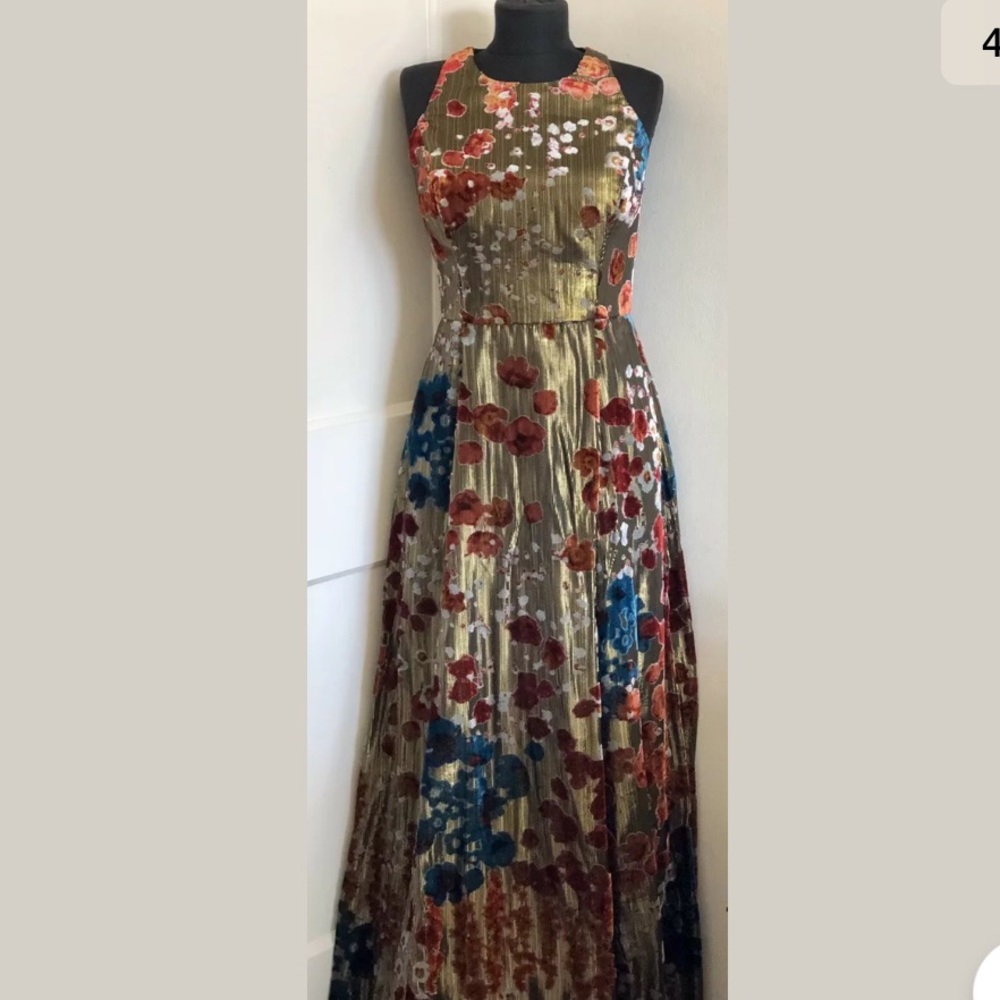 AIDAN MATTOX METALLIC GOLD BURN OUT GOWN SIZE 4